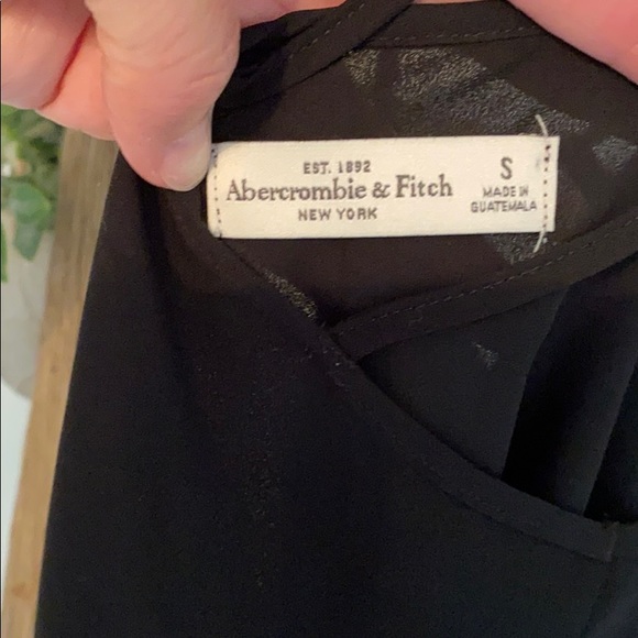 Abercrombie camisole tank - Picture 3 of 4